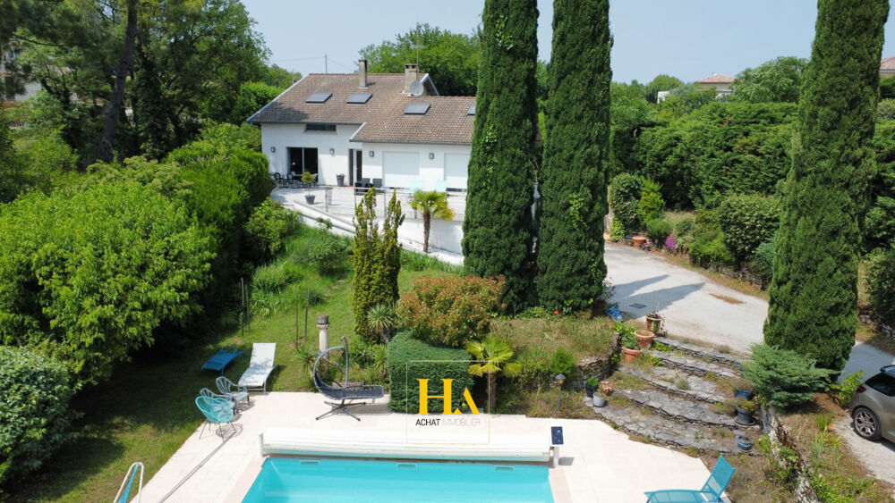Maison 8 pièces 265 m² · à Peyrins · 265 m² · 550 000 €