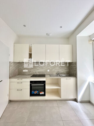  Appartement à louer 3 pièces 70 m²