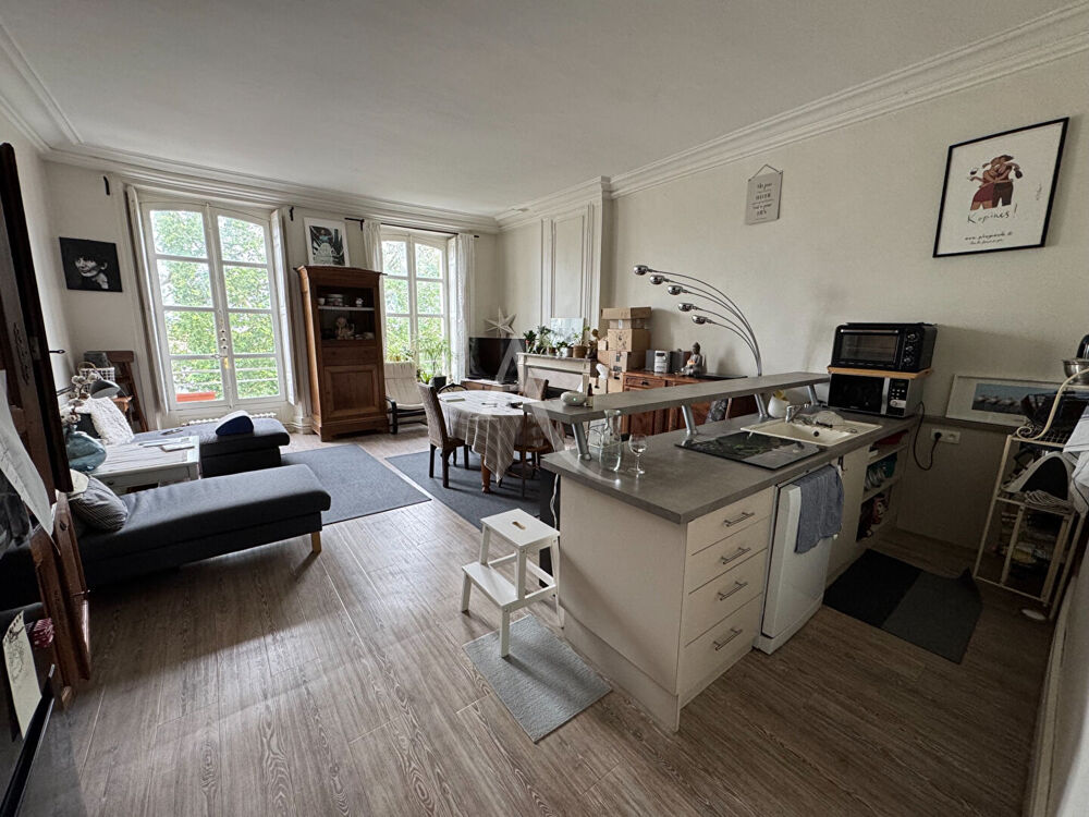 Location Appartement Appartement  2 pièce(s)  60 m² Blois