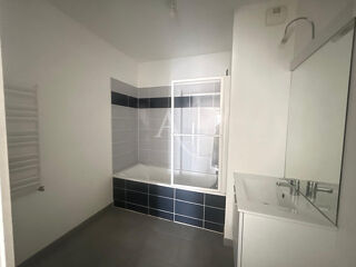  Appartement � vendre 3 pi�ces 61 m�