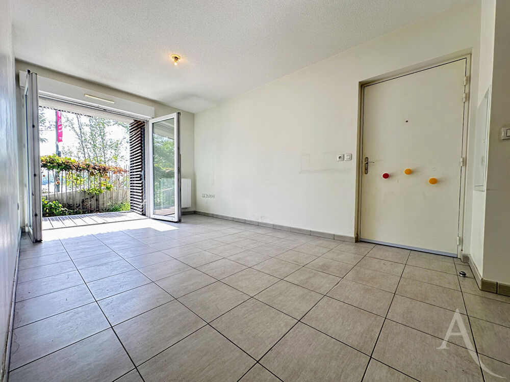 Vente Appartement Agr�able T3 en bon �tat avec jardin Begles