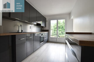 Location Appartement Appartement 5 pièces 99 m2 Le puy en velay