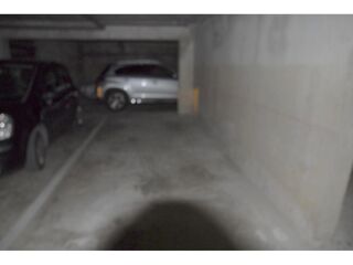  Parking / Garage à louer 
