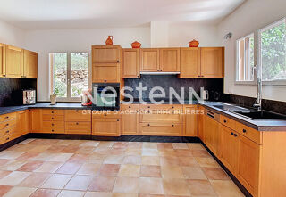  Maison � vendre 6 pi�ces 180 m�