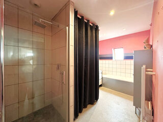  Maison � vendre 5 pi�ces 245 m�