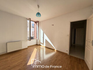  Immeuble à vendre 8 pièces 230 m²
