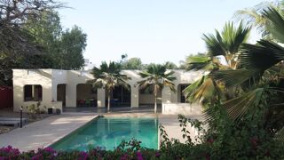  Maison � vendre 5 pi�ces 300 m� Ngaparou