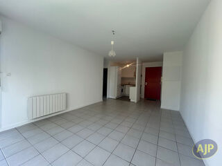 Location Appartement Appartement Cavignac 2 pièce(s) 45 m2 Cavignac