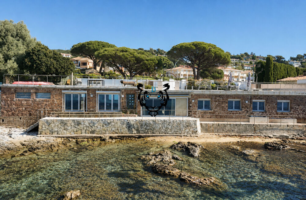 Maison 6 pièces 142 m² · à Les Issambres · 142 m² · 1 650 000 €