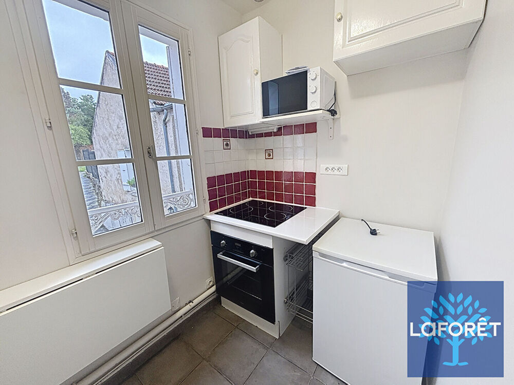 Location Appartement APPARTEMENT - 1 PIÈCE - MENNECY - 91540 Mennecy