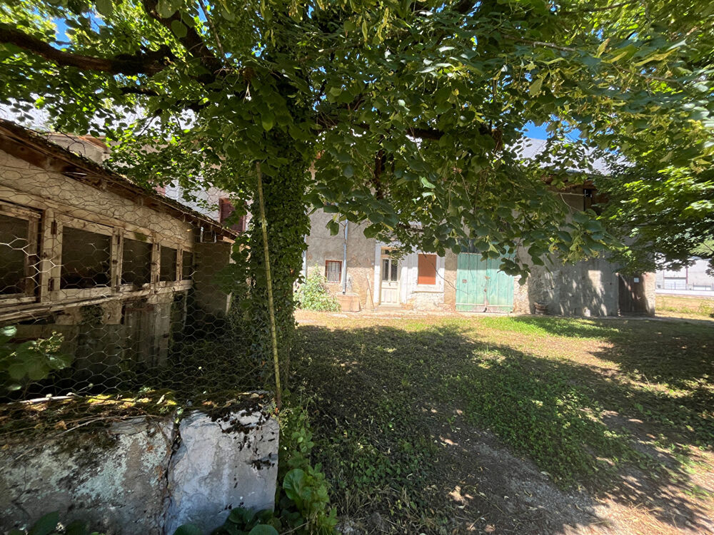 Vente Maison Ferme à rénover entièrement  130 m2 au sol - Fort potentiel - Méry Mery