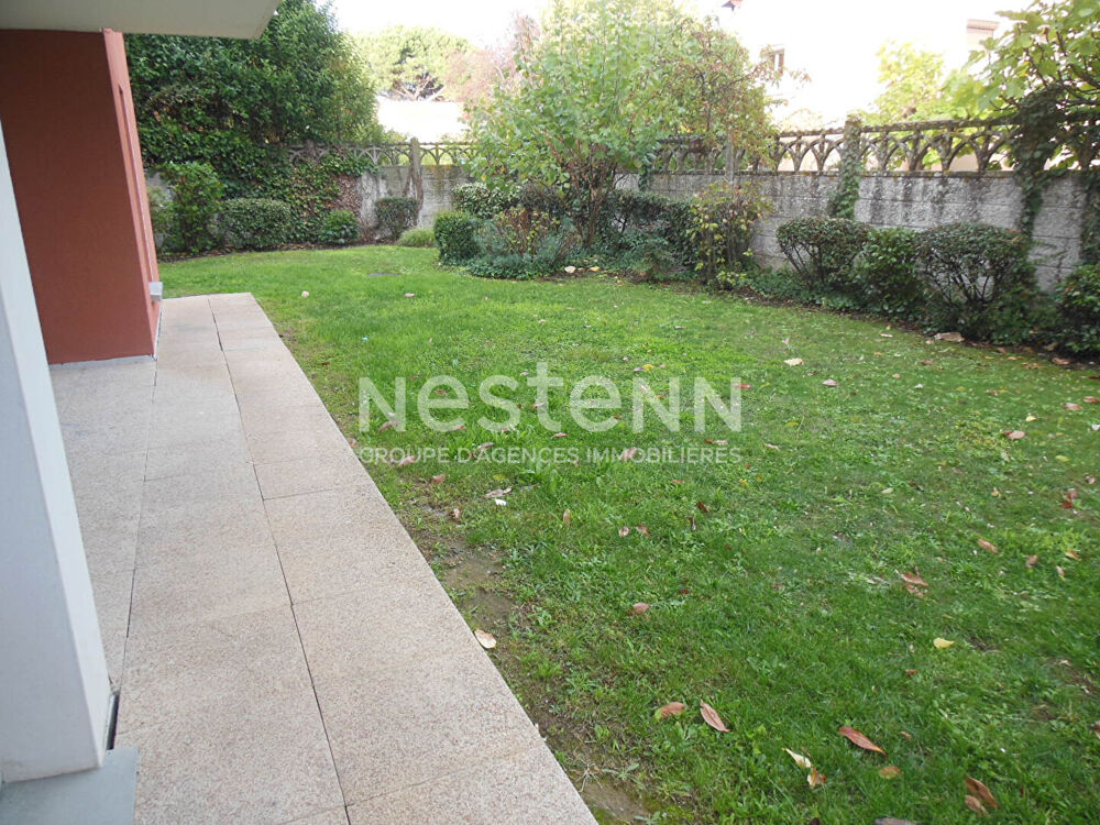 Location Appartement CUGNAUX 31270 Agréable et Beau T4 Récent de 94.16m² suite parentale , belle terrasse de 16.05m² places de parking , 2 salles de Cugnaux