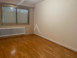  Appartement � louer 3 pi�ces 82 m�