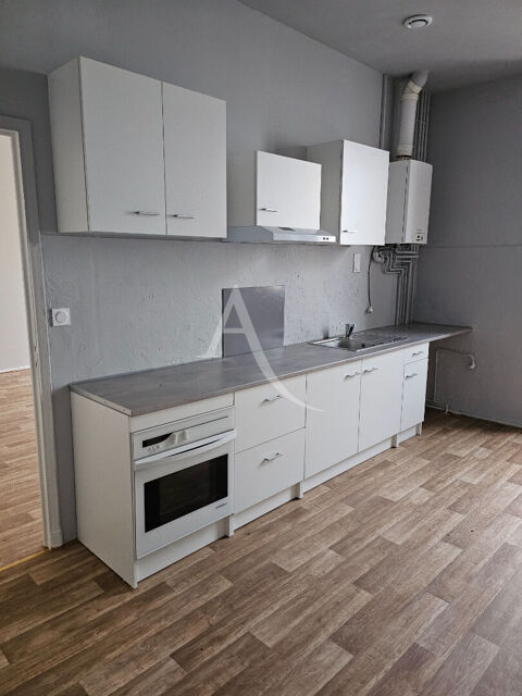 Appartement Carmaux 3 pièce(s) 94 m² 550 Carmaux (81400)