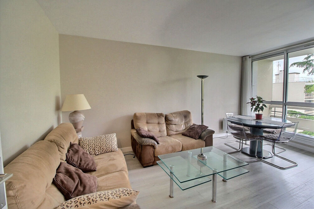 Vente Appartement Superbe appartement 4 pièces 69.43 m² au dernier étage avec vue sur jardins à Massy Centre Ville Massy