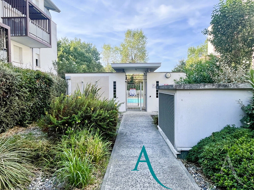 Vente Appartement Toulouse 2 pièce(s) 38 m2 -Jardin privatif, parking Toulouse