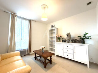  Appartement à louer 2 pièces 32 m²