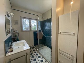  Maison  vendre 7 pices 193 m