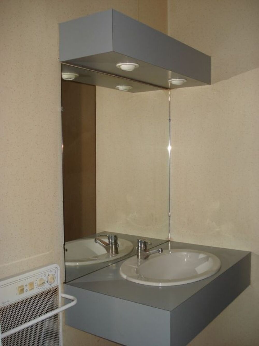Location Appartement Appartement Fontenay Le Comte 2 pièce(s) 35 m2 Fontenay le comte