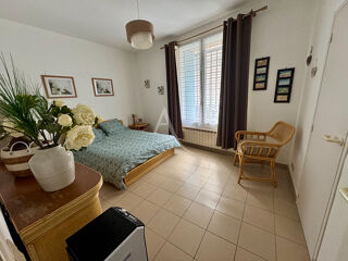  Maison à vendre 10 pièces 323 m²