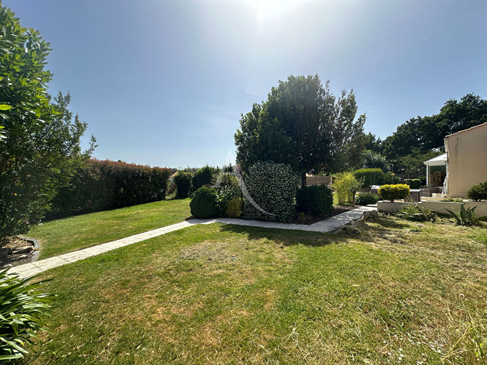 Maison 6 pièces 153 m² · à Aizenay · 153 m² · 399 000 €