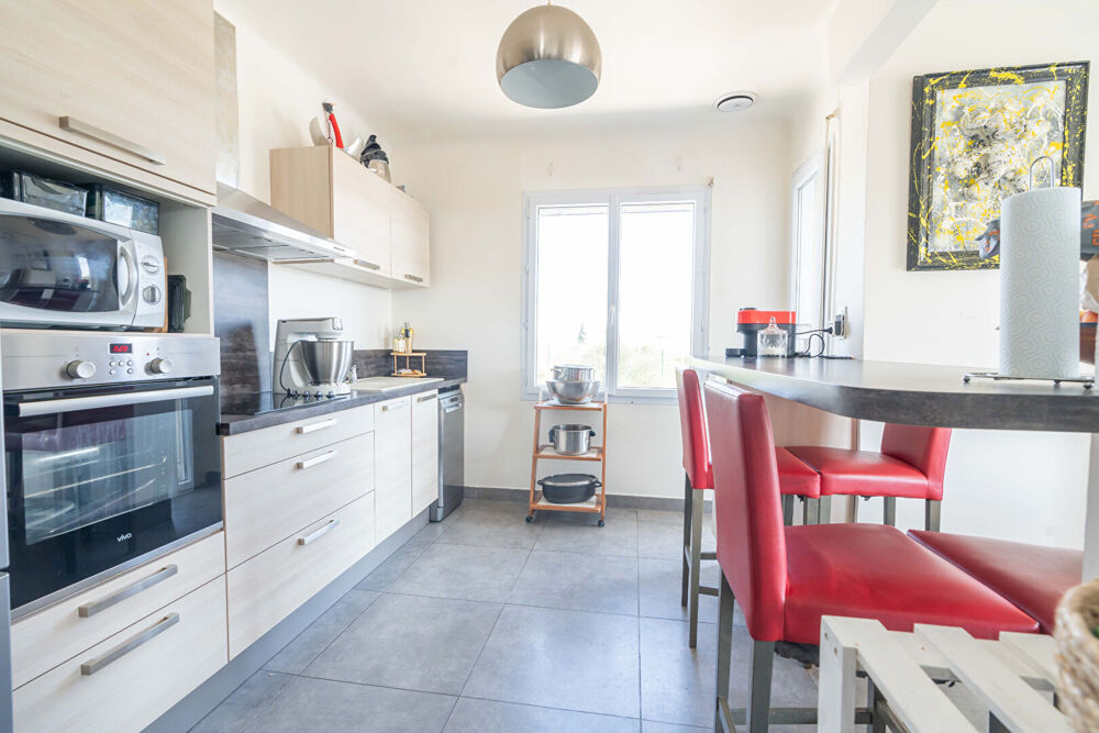 Vente Maison EXCLUSIVITE ISTRES Maison 8 pièce(s) 154 m2 Istres
