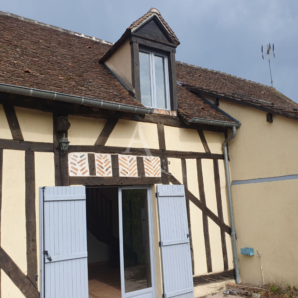Ensemble immobilier La Ferté Saint Aubin