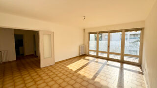  Appartement à louer 2 pièces 60 m²
