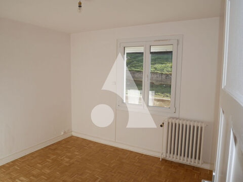  Maison � louer 4 pi�ces 64 m� Blanzy