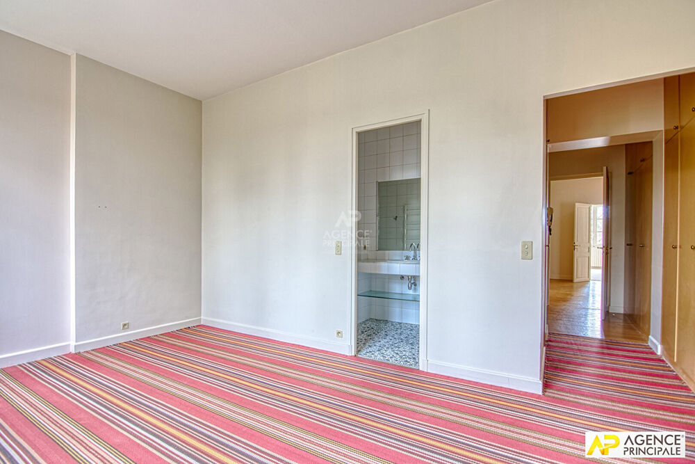 à vendre  Appartement Versailles (78000)