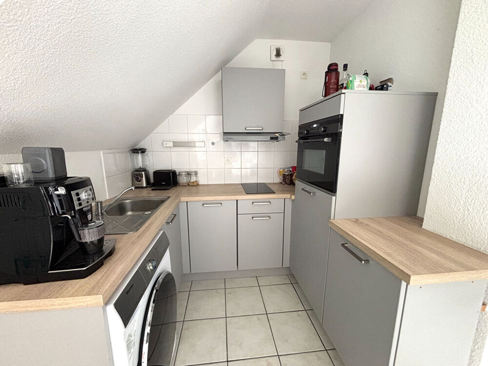 Vente Appartement Appartement Pornichet 2 pièce(s) MARCHÉ - T2 DERNIER ÉTAGE - PARKING - CALME - PLAGE À PIED Pornichet