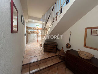  Maison à vendre 10 pièces 256 m²