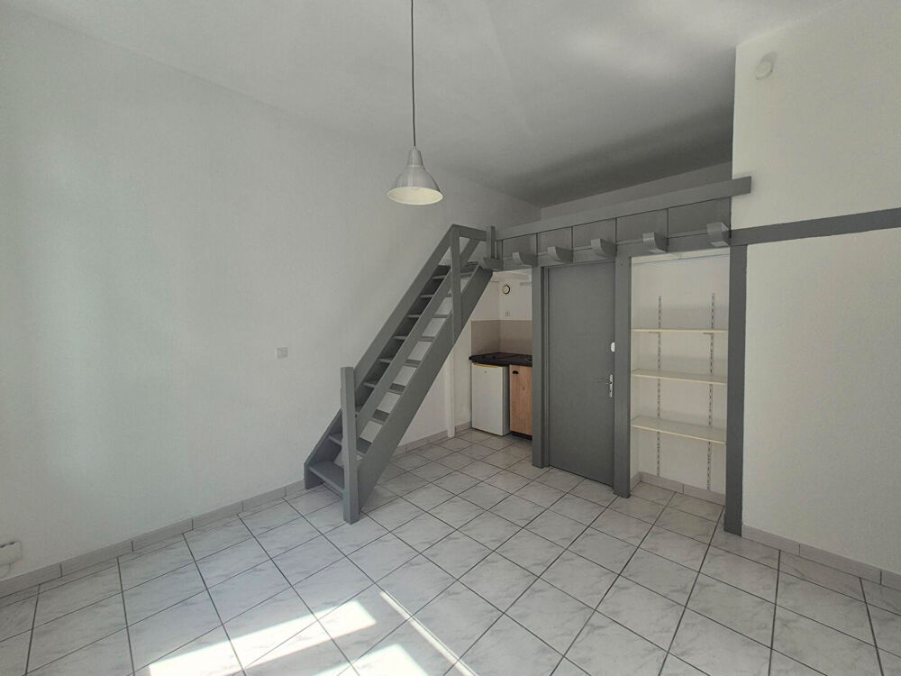 Vente Appartement LILLE SAINT-MICHEL : CHARMANT T1 BIS LUMINEUX AVEC MEZZANINE. Lille