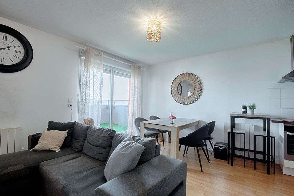 Appartement L Isle D Abeau duplex lumineux 86 m2