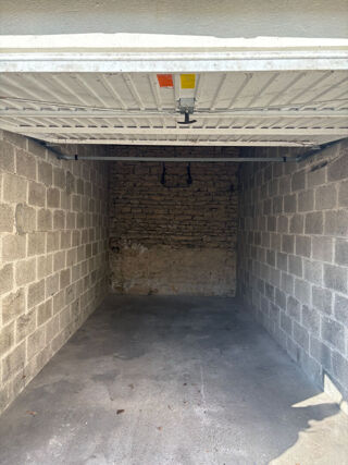  Parking / Garage � louer 12 m�