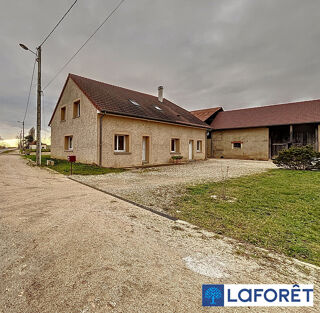  Maison � vendre 8 pi�ces 205 m�