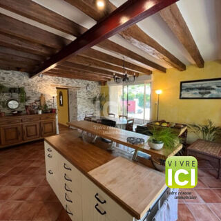  Maison à vendre 9 pièces 215 m²