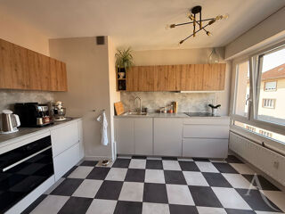  Appartement à louer 3 pièces 62 m²