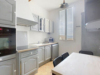  Appartement à louer 3 pièces 68 m²