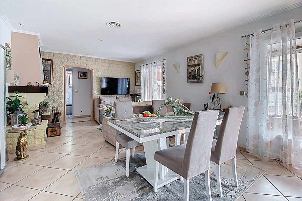 Maison – Lorgues, Var - Plus