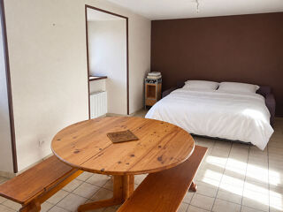  Appartement à louer 1 pièce 28 m²