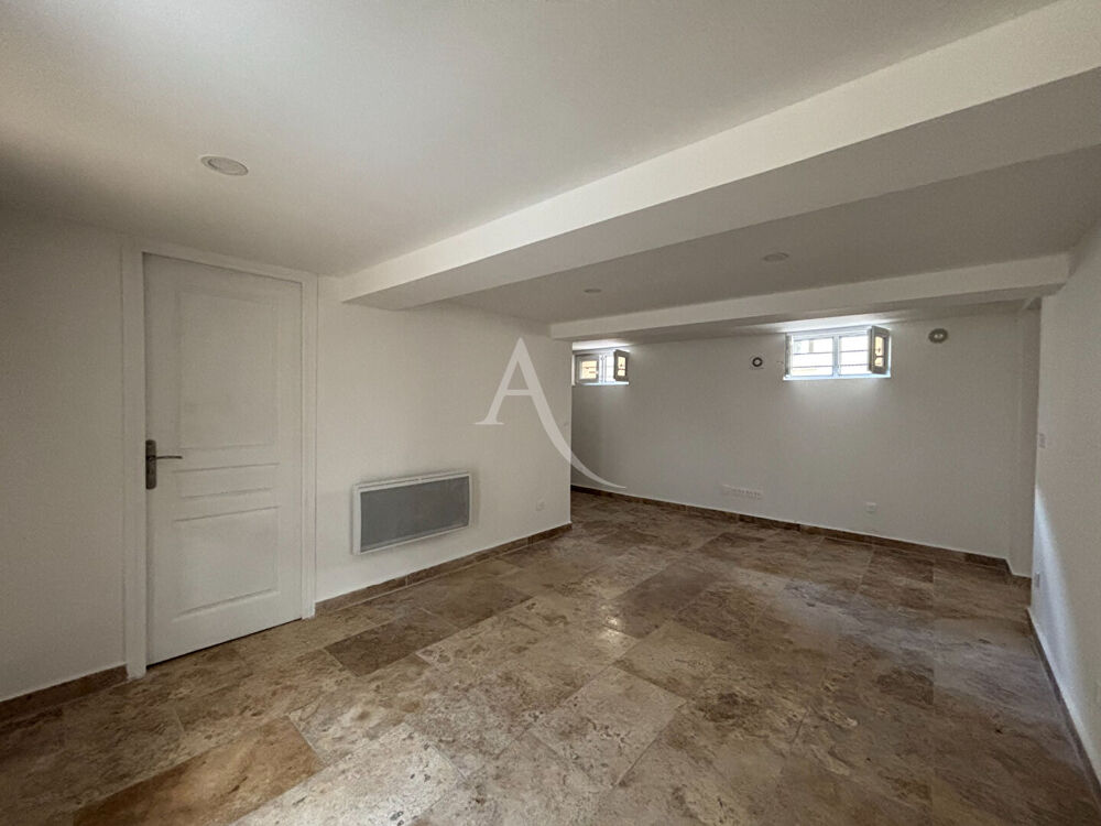 Appartements dans un pavillon divisé en deux appartements à Herblay Sur Seine.