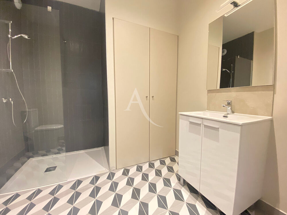 Location Appartement NARBONNE - Appartement T2 rénové - Quai Dillon Narbonne