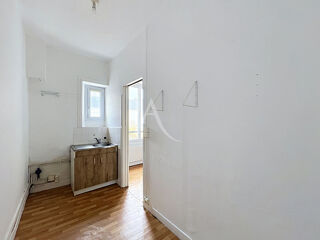  Appartement à louer 2 pièces 46 m²
