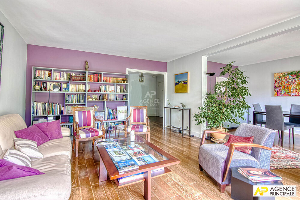 Vente Appartement Versailles Glatigny Appartement 5 pièces 110 m² avec chambre  attenante de 16m² situé au 1er étage avec ascenseur, balcon plein Versailles