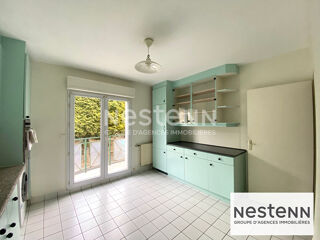  Appartement à louer 4 pièces 125 m²