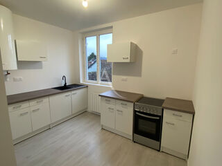  Immeuble à vendre 4 pièces 90 m²