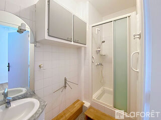  Appartement à louer 2 pièces 54 m²