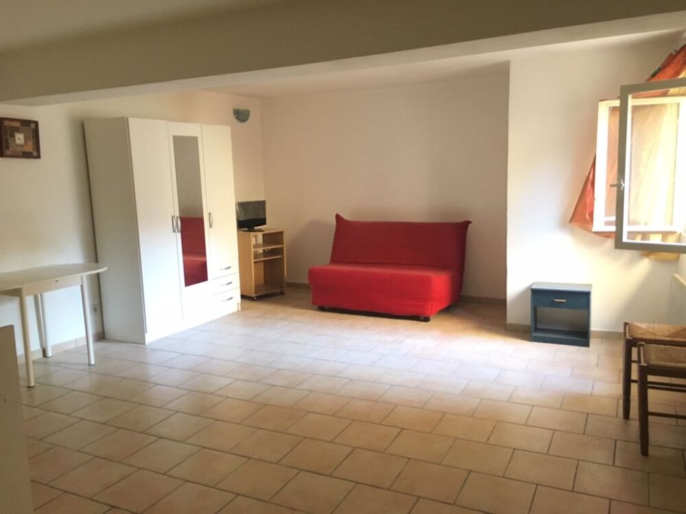 Location Appartement GRAND STUDIO CENTRE VILLE ORANGE Orange