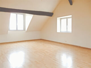  Appartement à louer 3 pièces 76 m²